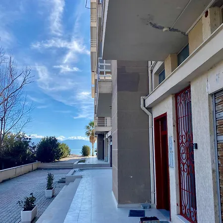 Jere's Apartamet 公寓 Vlorë